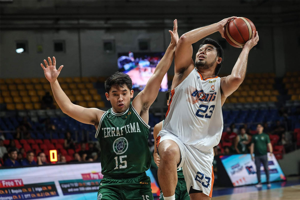 红婵更加可 红婵更加可